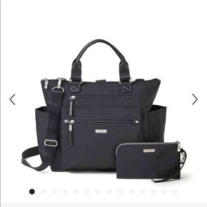 Baggalini 3-in-1 Convertible backpack + RFID